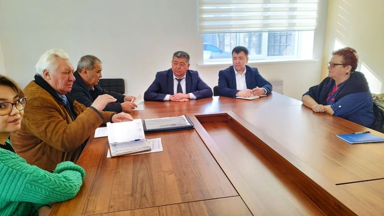 Cовещание администрации Бишкекского технического колледжа с представителями ГП «БШЗ»