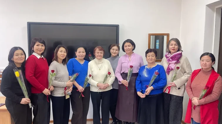 Урматтуу мугалимдер!